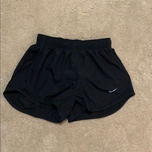 Nike women’s dry tempo shorts